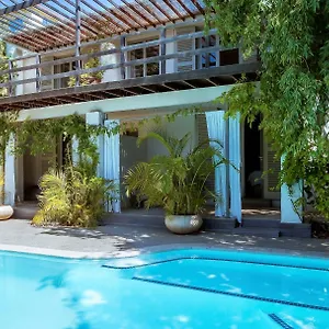 Cape Standard Guest house